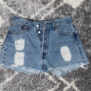 Levi’s 501 shorts, W:29, L:32